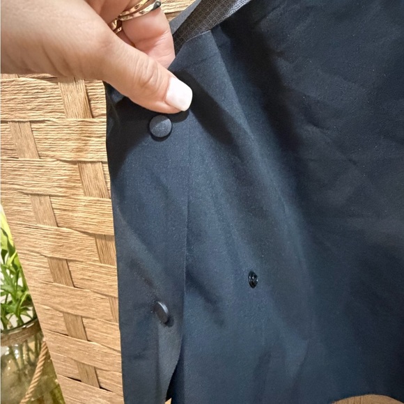 Nike Run Division Black Storm Fit Snap Button Lightweight Removeable Vest Size - Picture 7 of 7